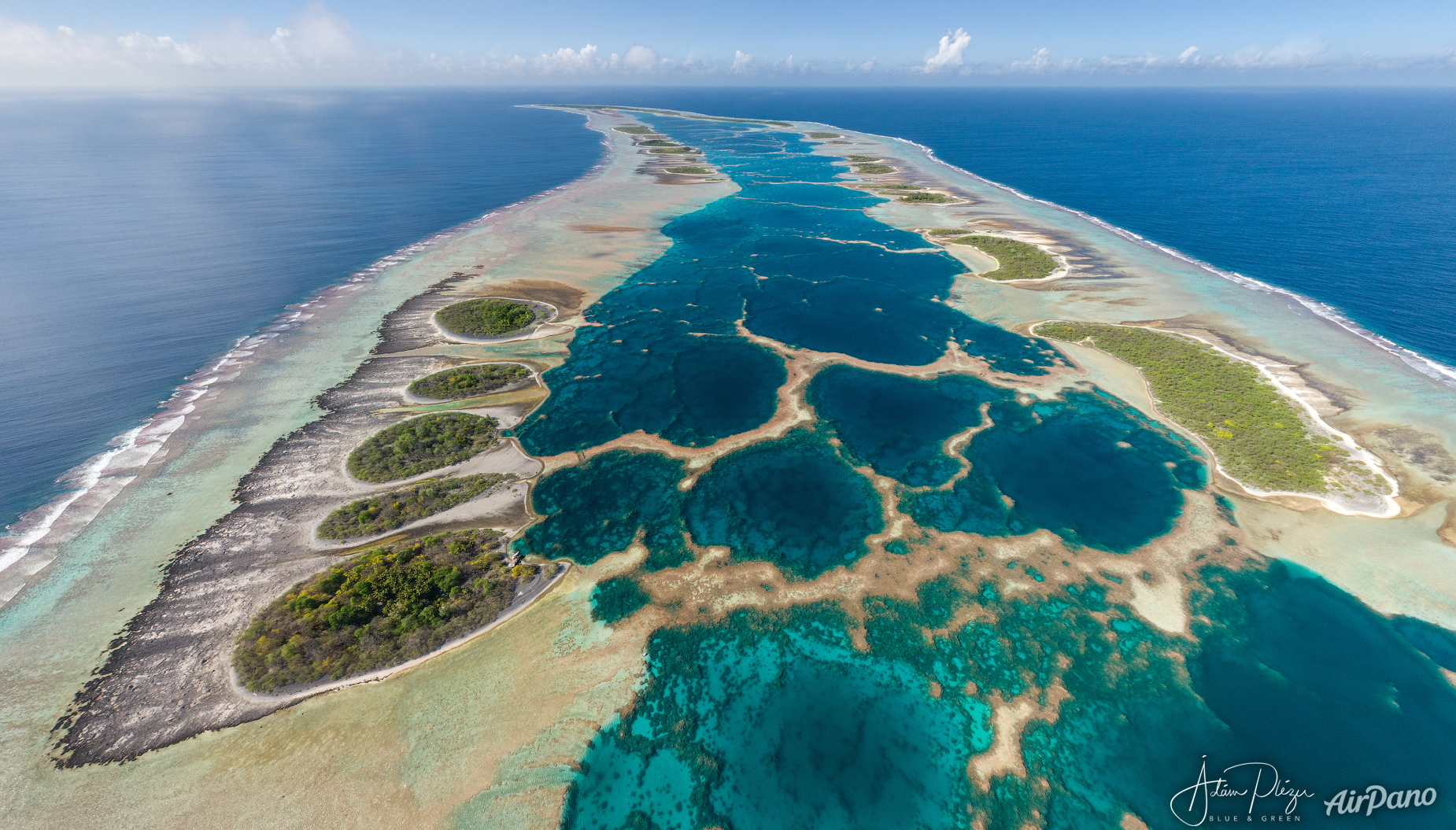 Канал тихого океана. Остров Каролайн, Кирибати. Атолл Тарава Кирибати. Южный Ари Атолл. Коралловые Атоллы Кирибати.