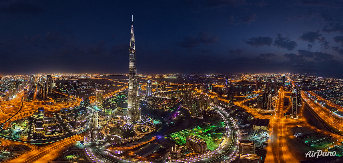 Burj Khalifa night  Dubai  UAE