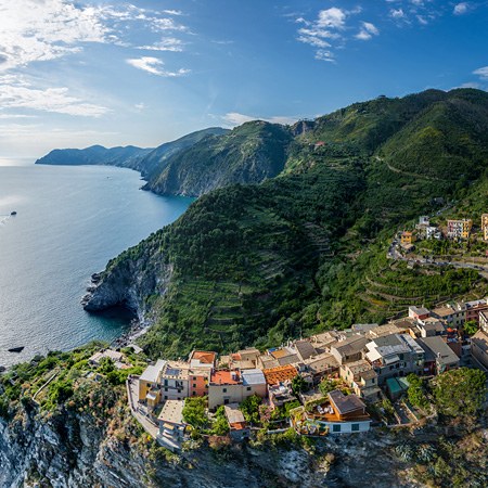 Corniglia, Cinque Terre, Italy Corniglia, Cinque Terre, Italy